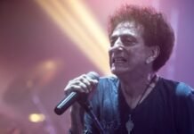 Berusia 80 Tahun, Ahmad Albar Pastikan Tetap Bermusik Sampai Mati