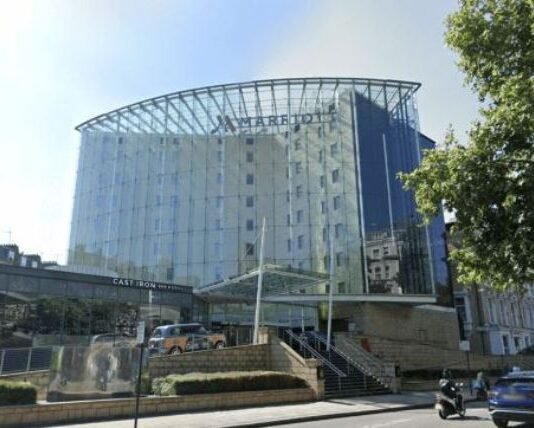 Gagal Jantung, Pangeran Arab Saudi Ditemukan Meninggal di Hotel Mewah London