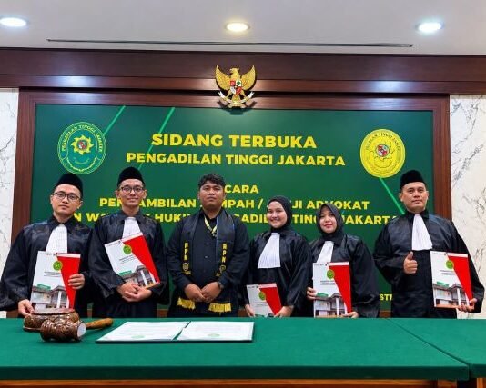 Selamat kepada seluruh Advokat yang telah mengikuti sumpah hari ini